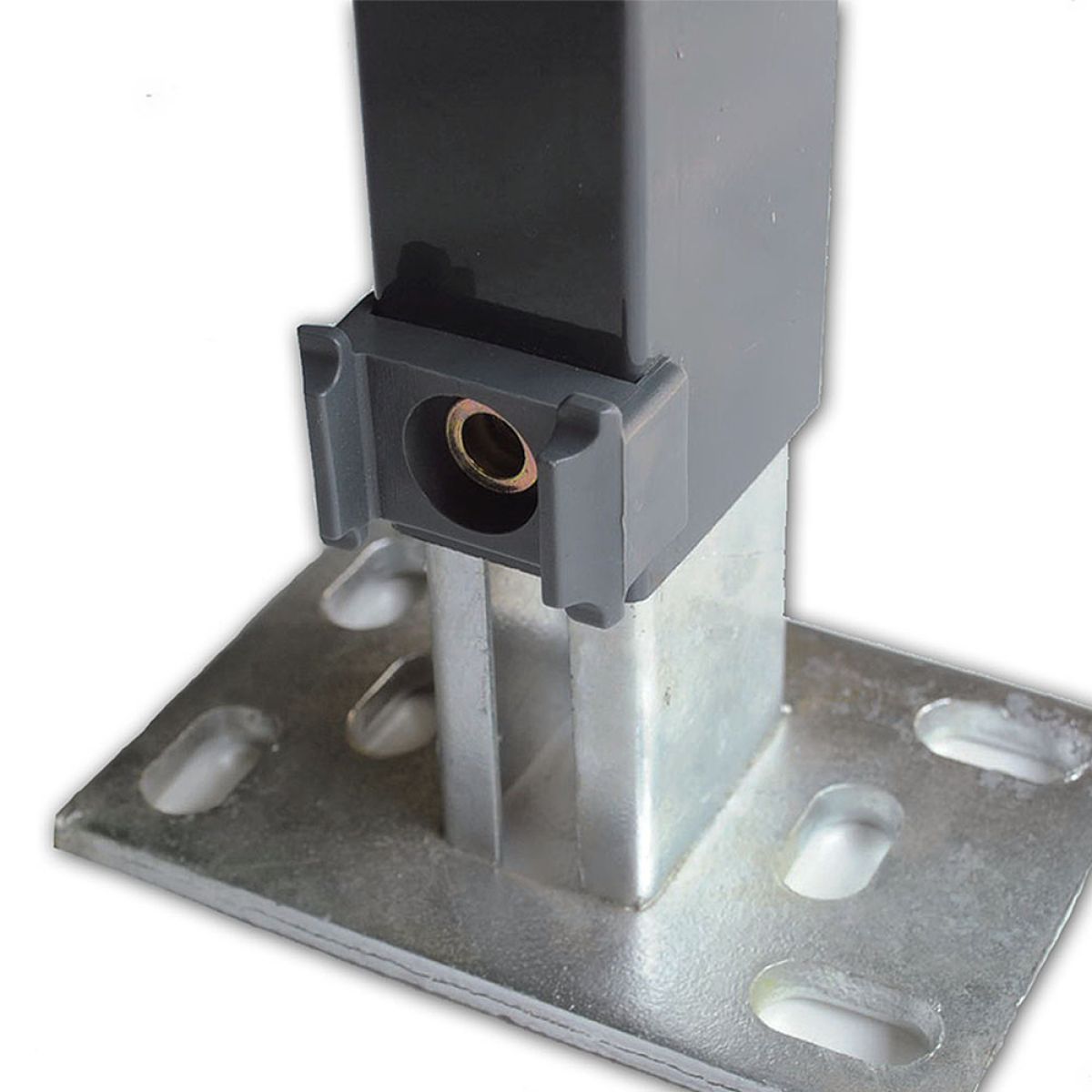 Fußplatten Pfostenträger mit Zaunpfosten Doppelstabmattenzaun