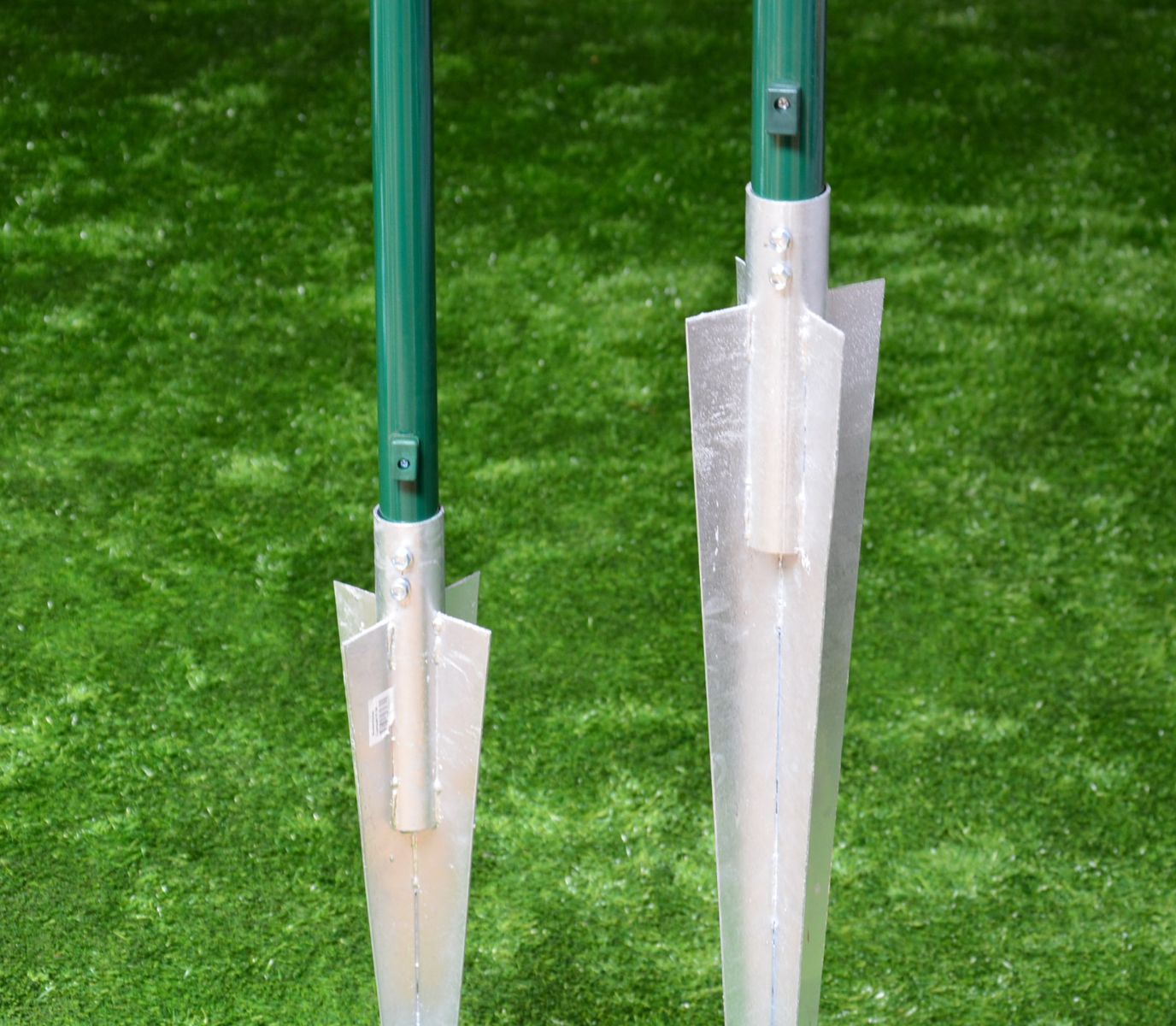 Bodenhülse-Einschlaghülse-Pfostenträger Typ COMPACT für Pfosten 34 mm Ø